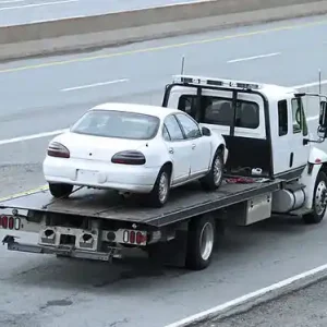 Safe and Secure Long-Distance Towing in SE Portland, OR Safe and Secure Long-Distance Towing in SE Portland, OR